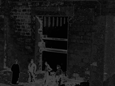 ...la nuova costruzione, infatti, su progetto dell�architetto Vito Sangirardi e del costruttore Saverio Novielli, sorge nell�angolo tra la via di Adelfia e la via per Bari.